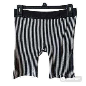 *Intimately Free People Ribbed Black White Strip Seamless Bike Shorts M/L